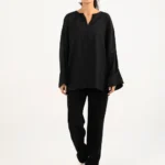 TOP WITH SIDE SEAM DETAIL
