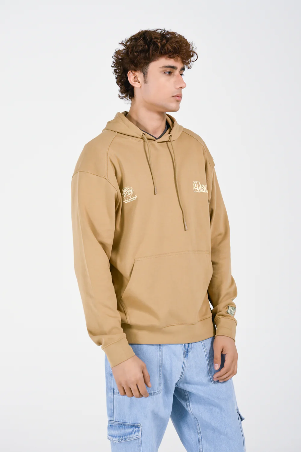 25WUP265-KHK_1 GRAPHIC HOODIE - Image 1